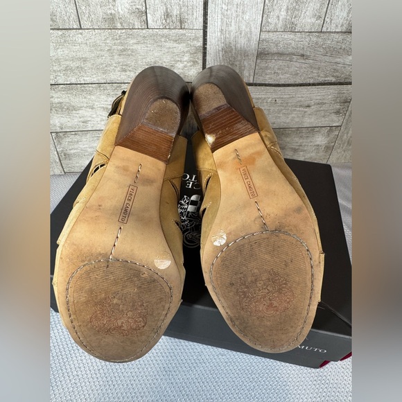 Vince Camuto Elika Tan Nubuck Caged Heels Size 10 - Picture 10 of 11